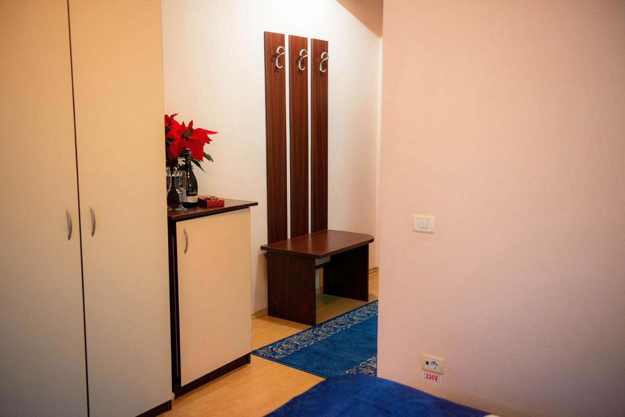 Buşteni Casa Maia酒店 外观 照片